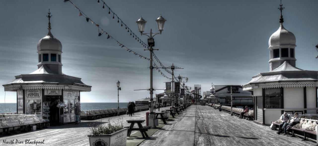 Rossall House , For Families & Couples Blackpool Exterior photo
